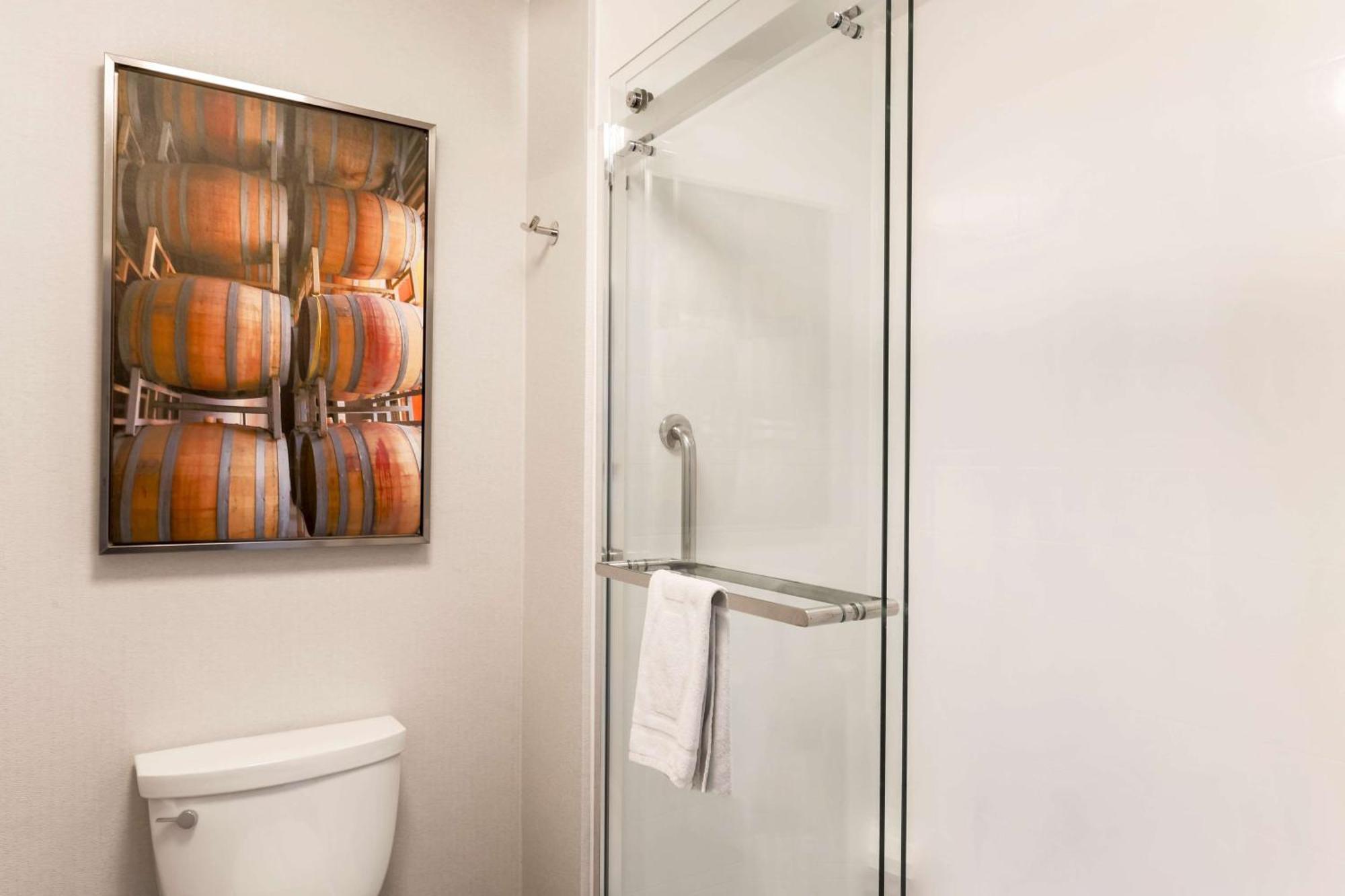 Hampton Inn & Suites Windsor-Sonoma Wine Country Exterior foto